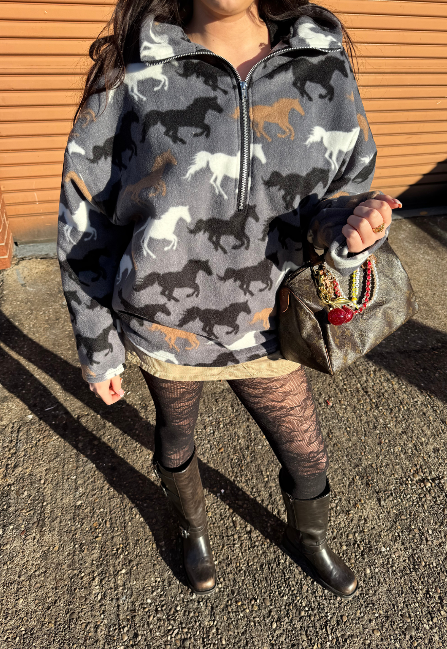 HORSE PRINT FLEECE - XS/S HISSY FIT LTD