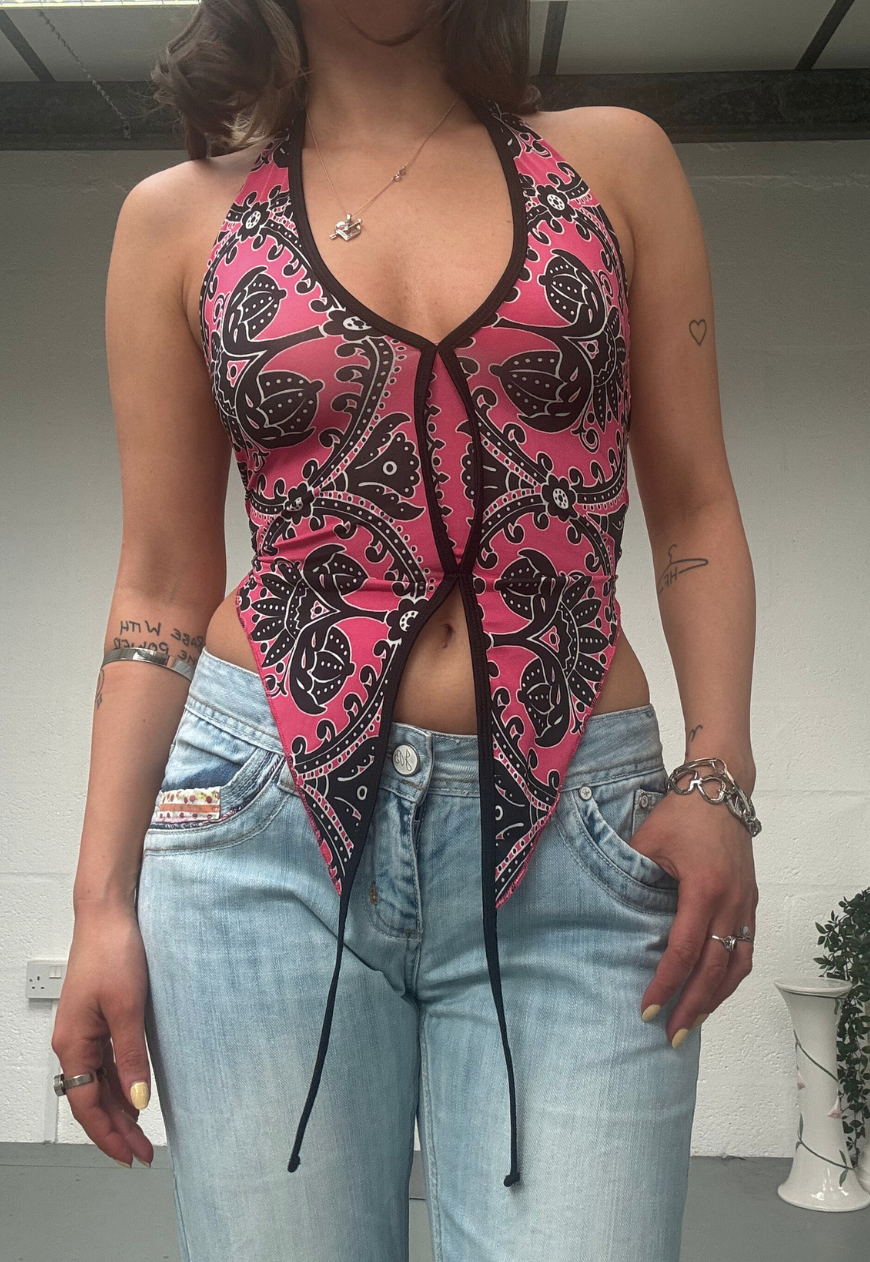 OFFCUTS PINK BAROQUE POINTED HALTER TOP - S/M HISSY FIT LTD