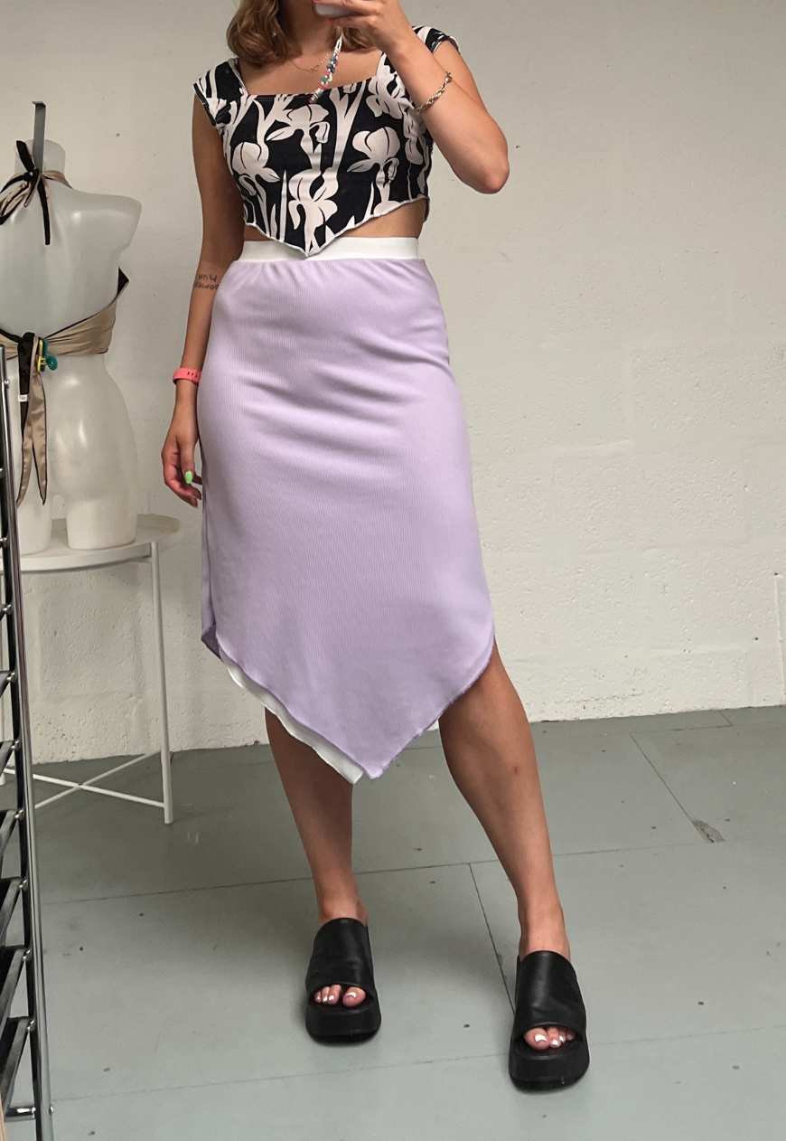 NAVY FLORAL 'EVE' TOP - XS HISSY FIT LTD