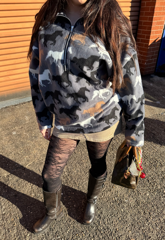 HORSE PRINT FLEECE - XS/S HISSY FIT LTD
