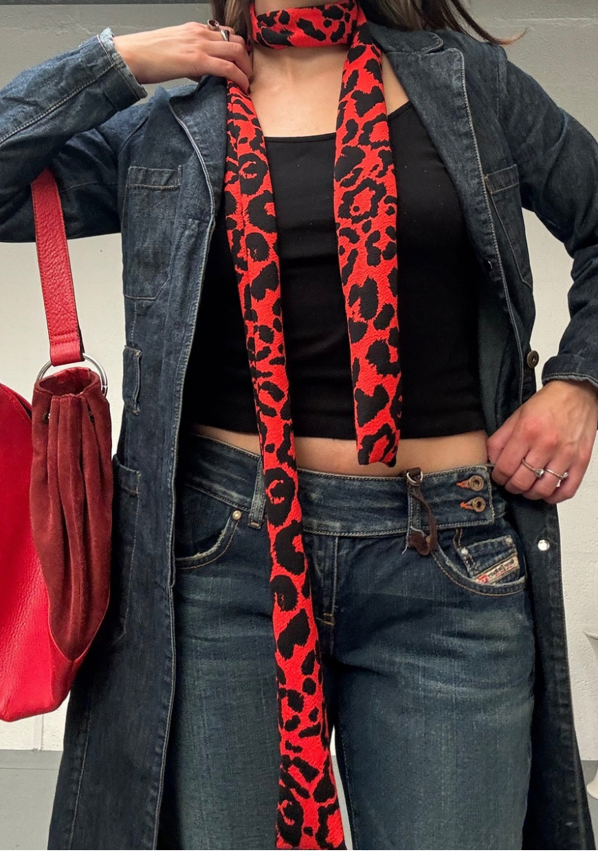RED LEOPARD SKINNY SCARF