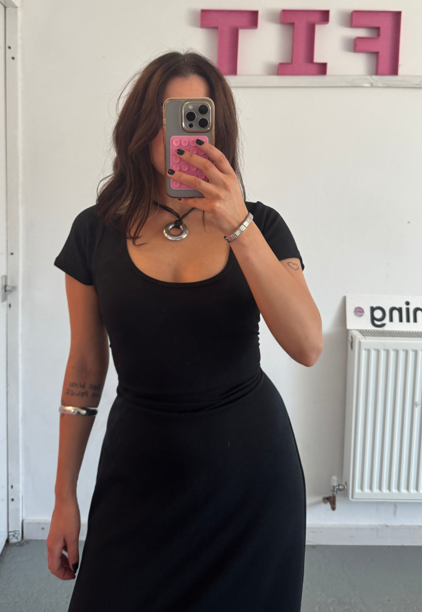 MULTIWAY ECLIPSE CAP SLEEVE CINCH MAXI DRESS - 2XS HISSY FIT LTD