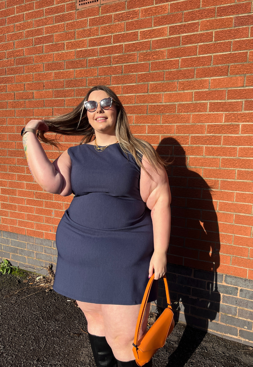 INDIGO BENGALINE CINCH DRESS - 2XS HISSY FIT LTD