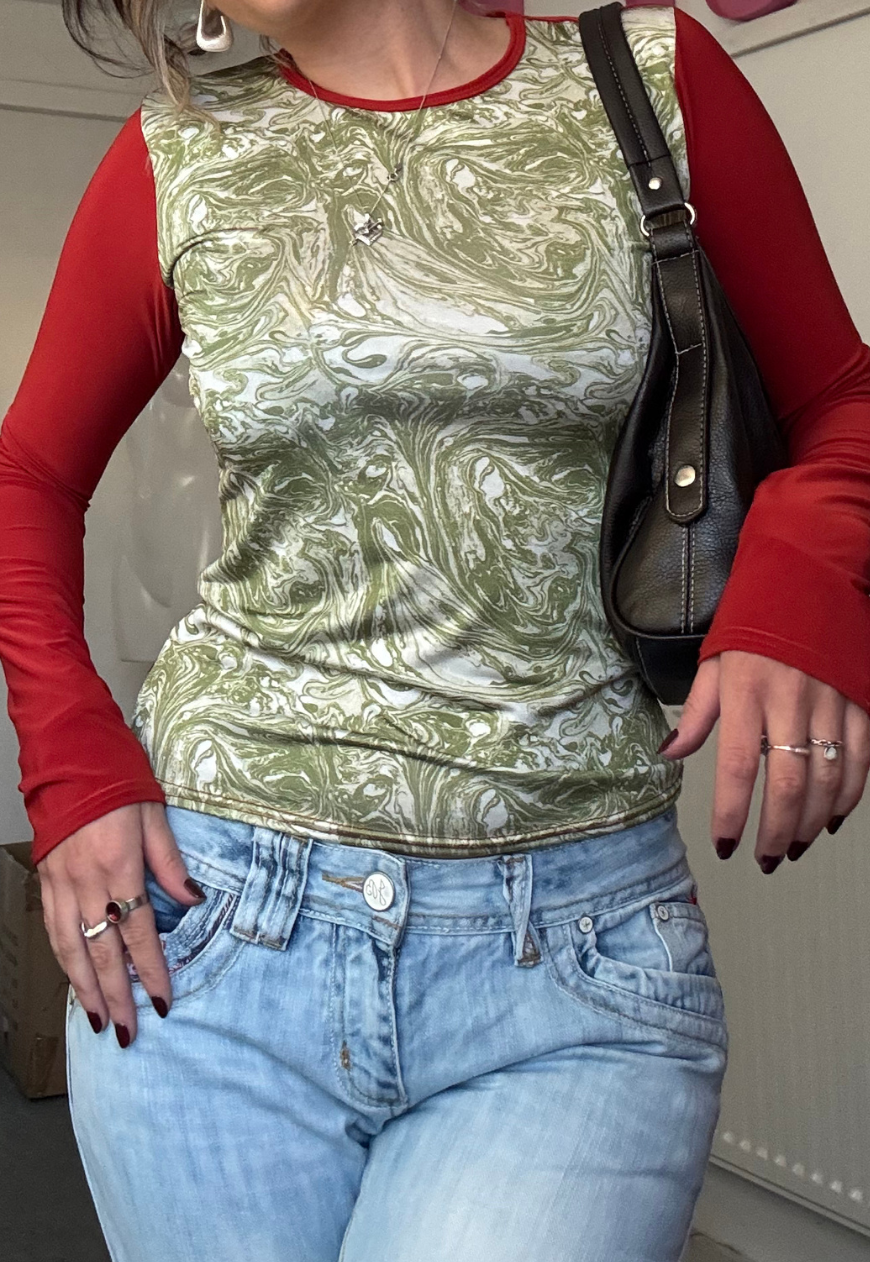 ORANGE/GREEN SWIRL SLEEVED TOP
