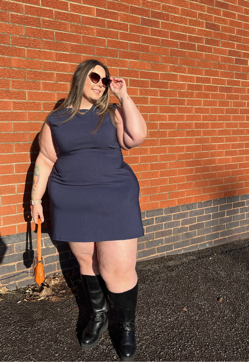 INDIGO BENGALINE CINCH DRESS - 2XS HISSY FIT LTD