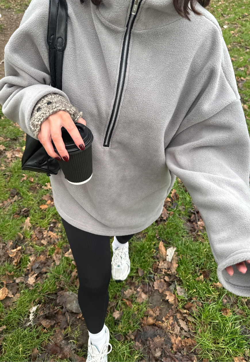 COOKIES N CREAM FLEECE - XS/S HISSY FIT LTD