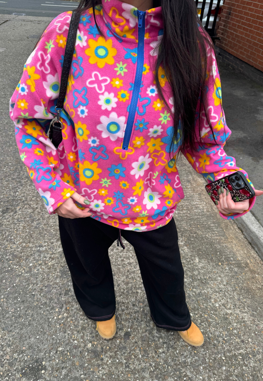 FLOWER PRINT FLEECE - XS/S HISSY FIT LTD