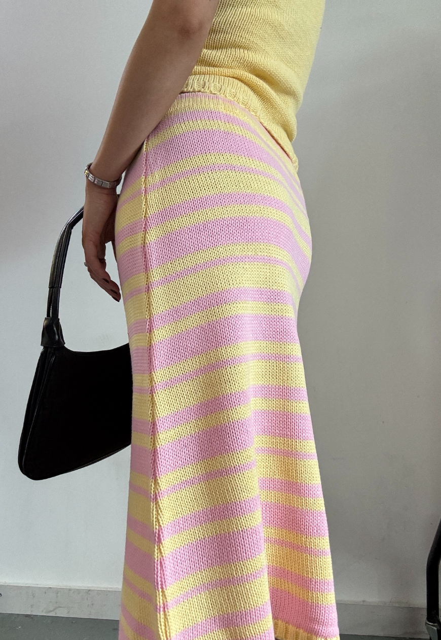 RHUBARB & CUSTARD HISSY KNIT MIDI SKIRT