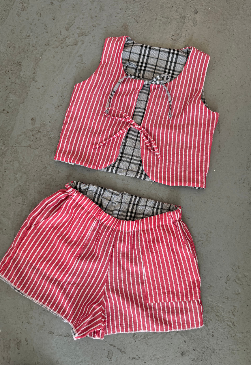 STRIPE/CHECK REVERSIBLE SHORTS - XS HISSY FIT LTD