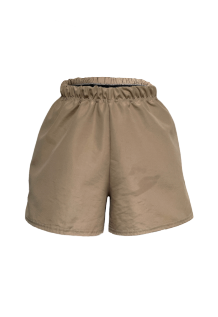 BEIGE STAPLE SHORTS
