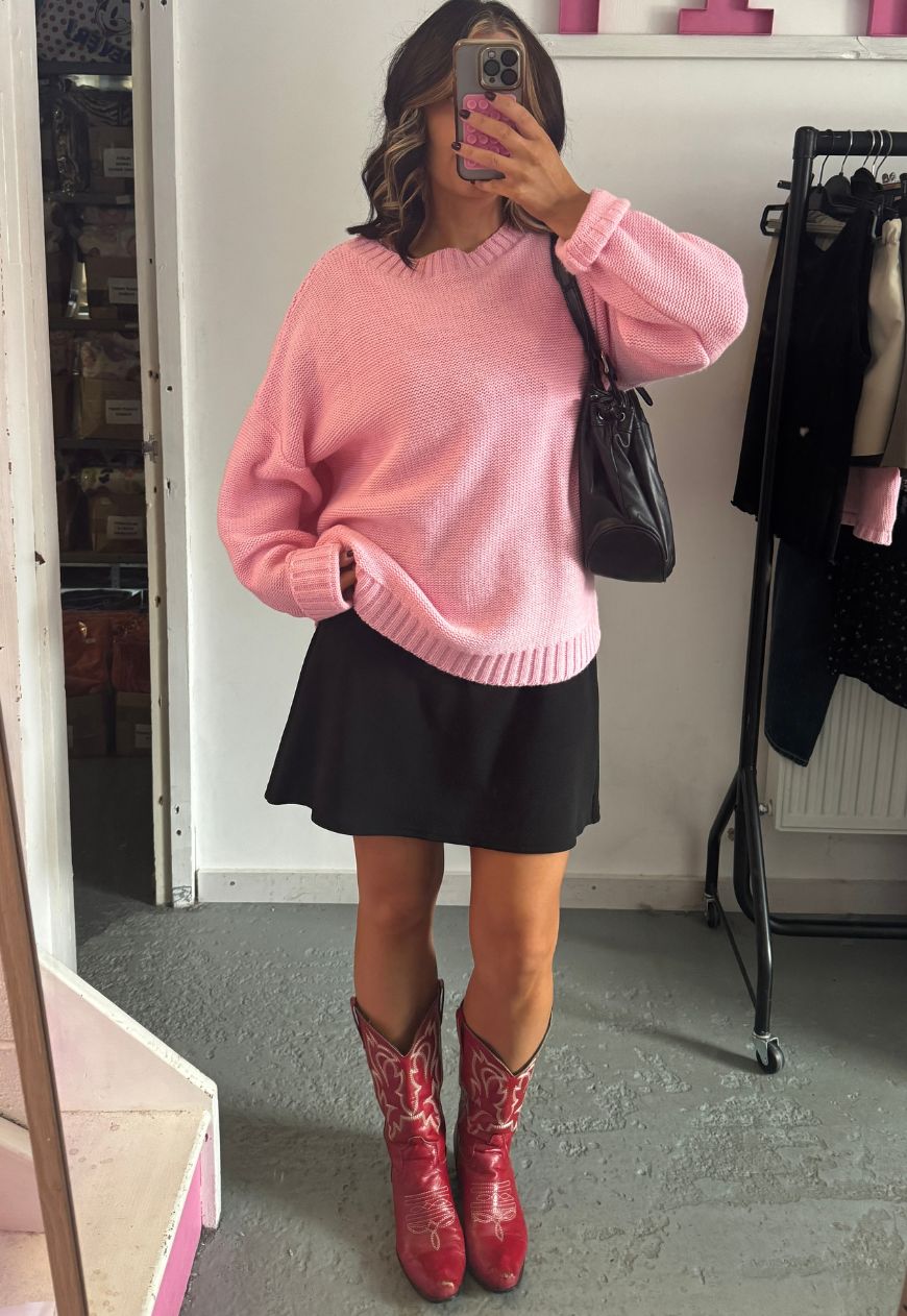 LYCHEE HISSY KNIT JUMPER
