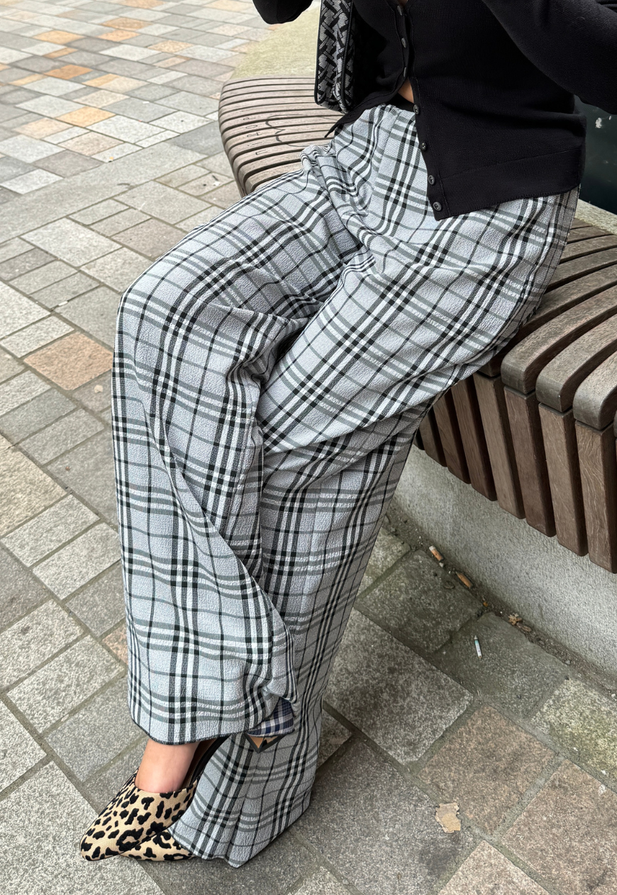 CHECK REVERSIBLE STRAIGHT LEG TROUSERS - XS/S HISSY FIT LTD