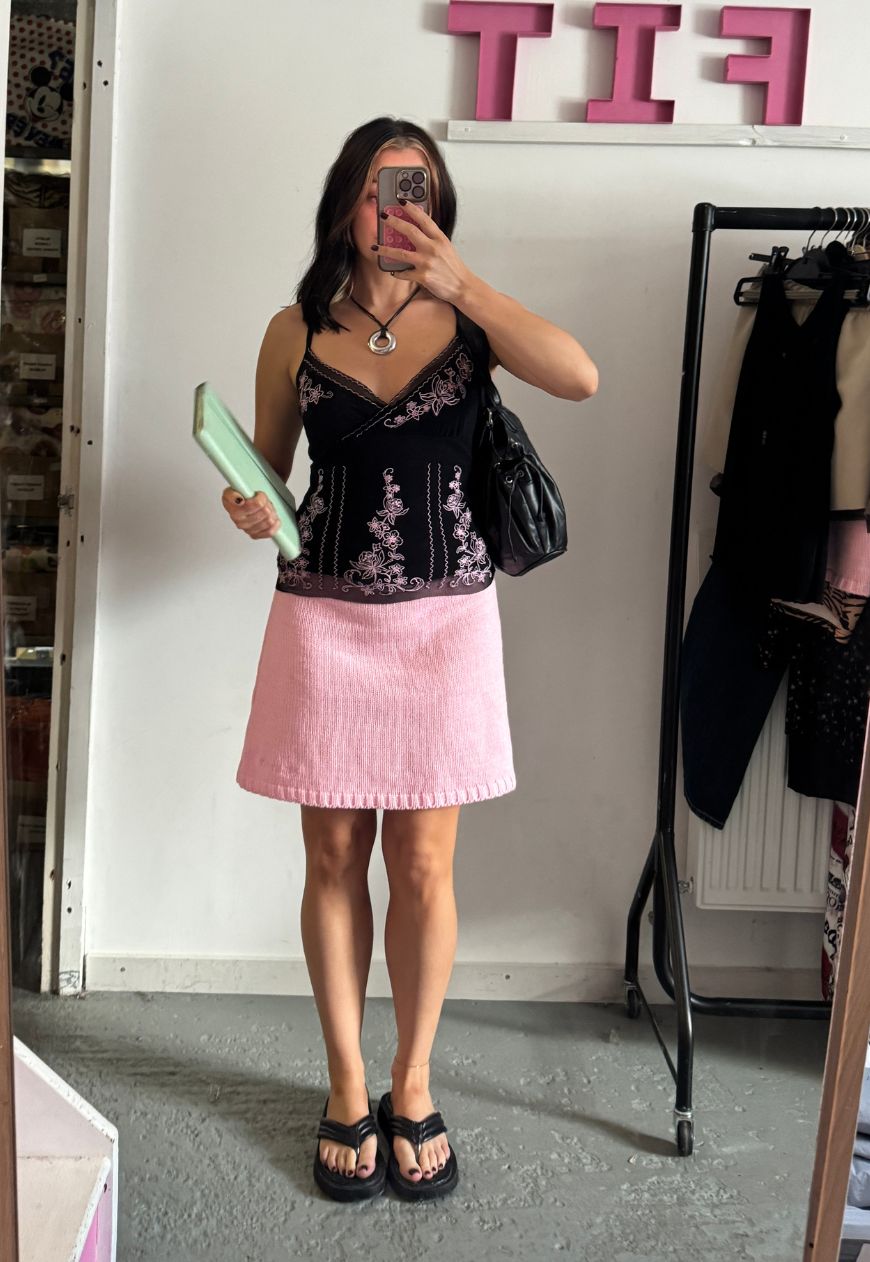 lychee hissy knit mini skirt