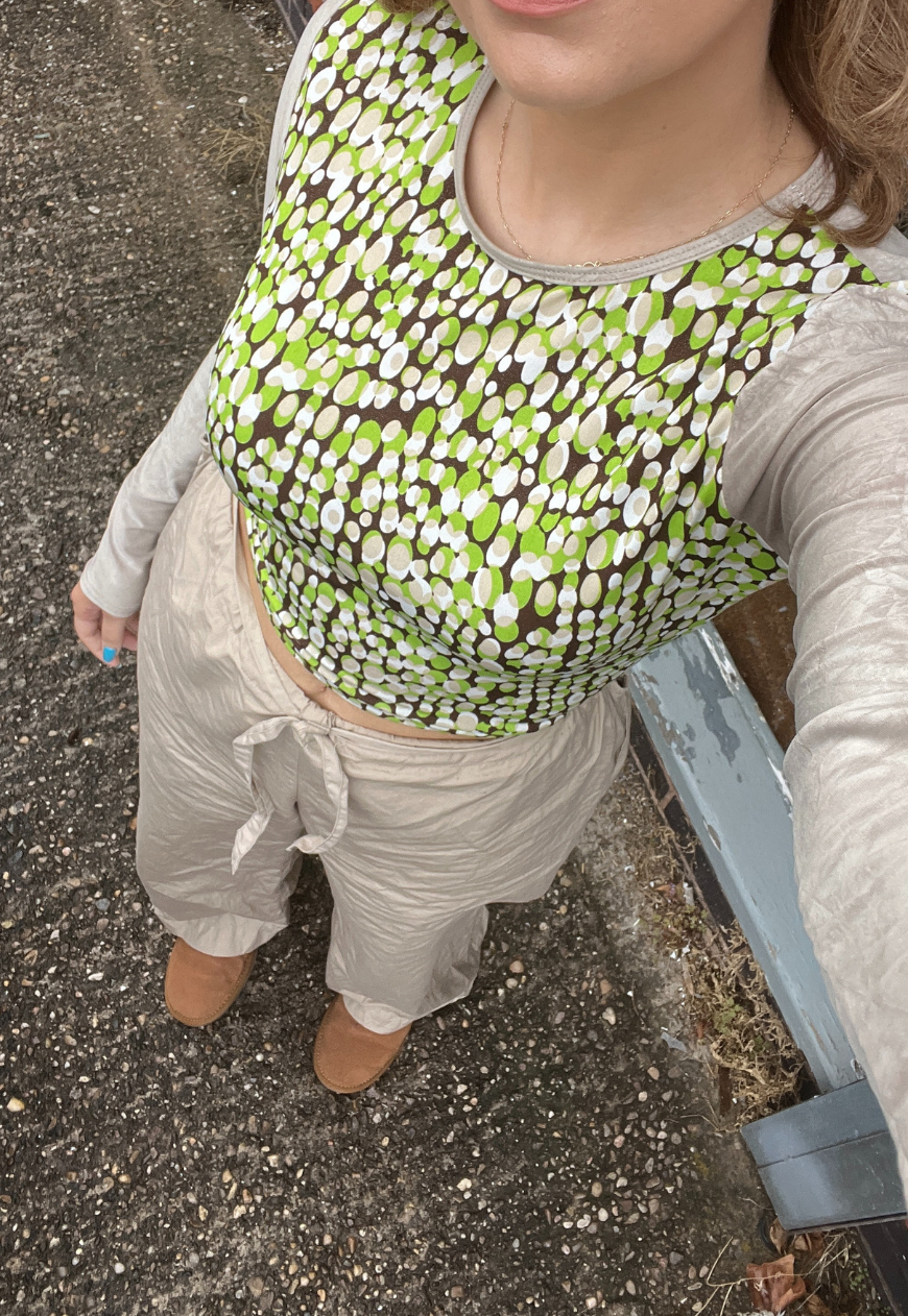 MATCHA TEA SLEEVED TOP - XS HISSY FIT LTD
