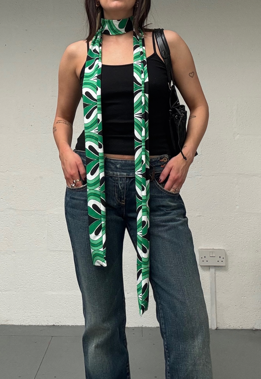 GREEN SWIRL SKINNY SCARF