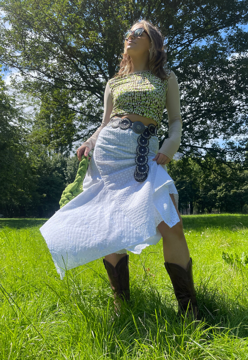 matcha latte sleeved top