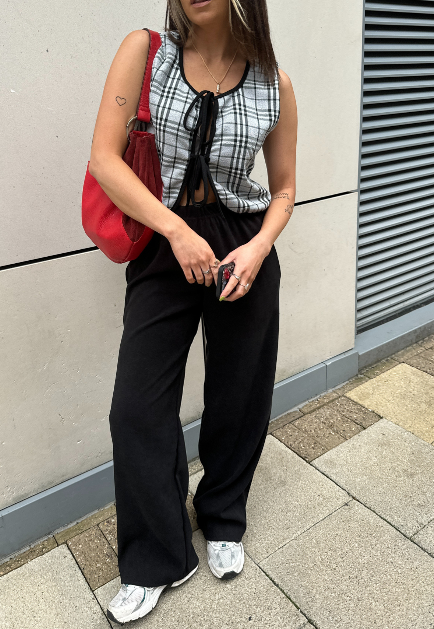 CHECK REVERSIBLE GILET - XS HISSY FIT LTD