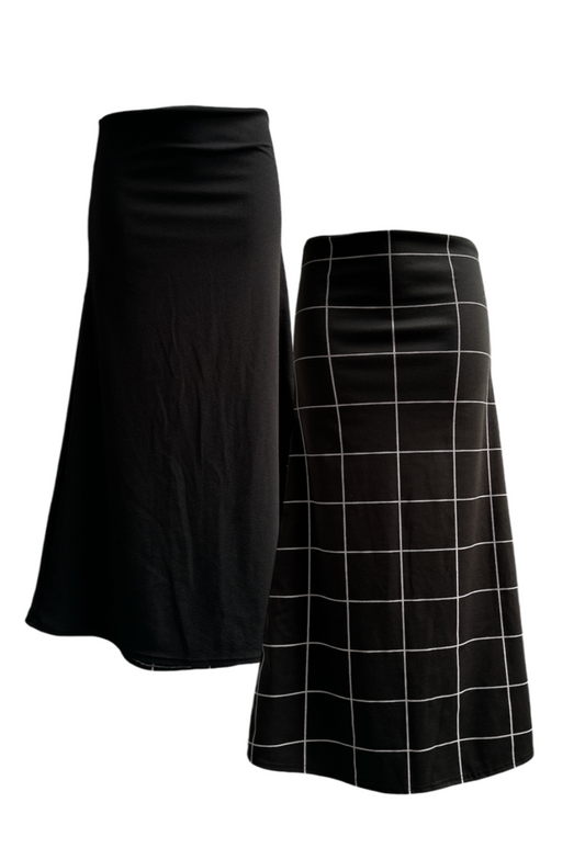 BLACK/GRAPH REVERSIBLE MID-RISE MAXI SKIRT - XS HISSY FIT LTD