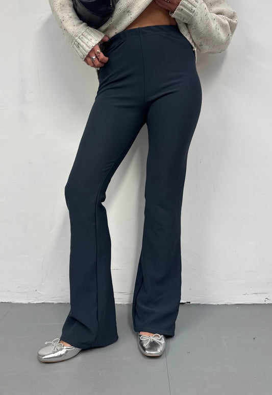 grey rib staple flares