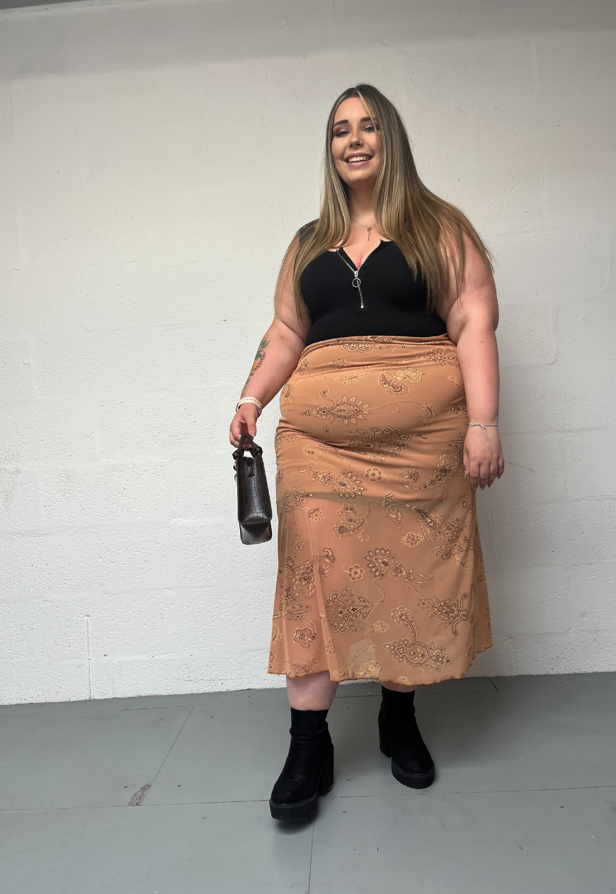 CARAMEL PAISLEY HALF LINED MESH SKIRT - S HISSY FIT LTD