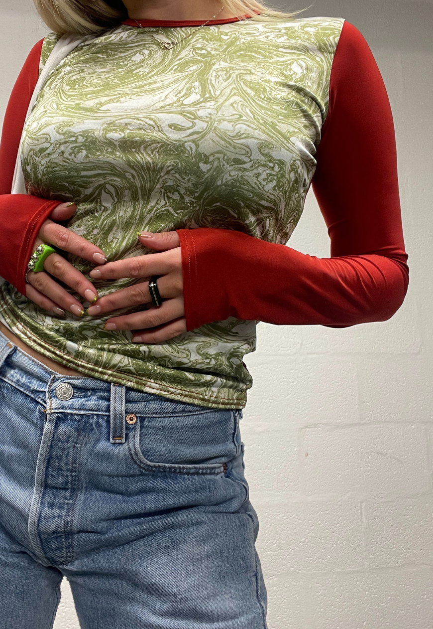 ORANGE/GREEN SWIRL SLEEVED TOP - XL HISSY FIT LTD