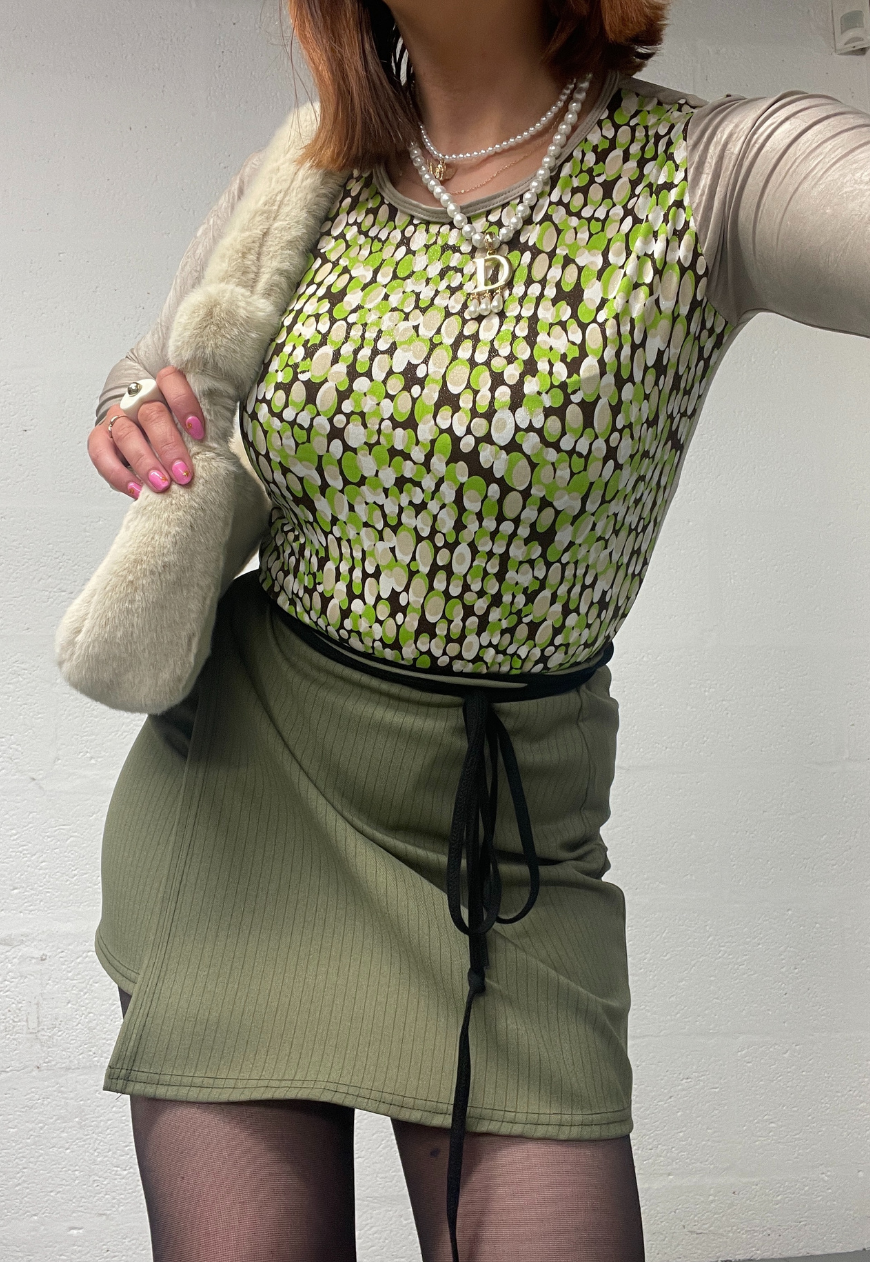 MATCHA TEA SLEEVED TOP - XS HISSY FIT LTD