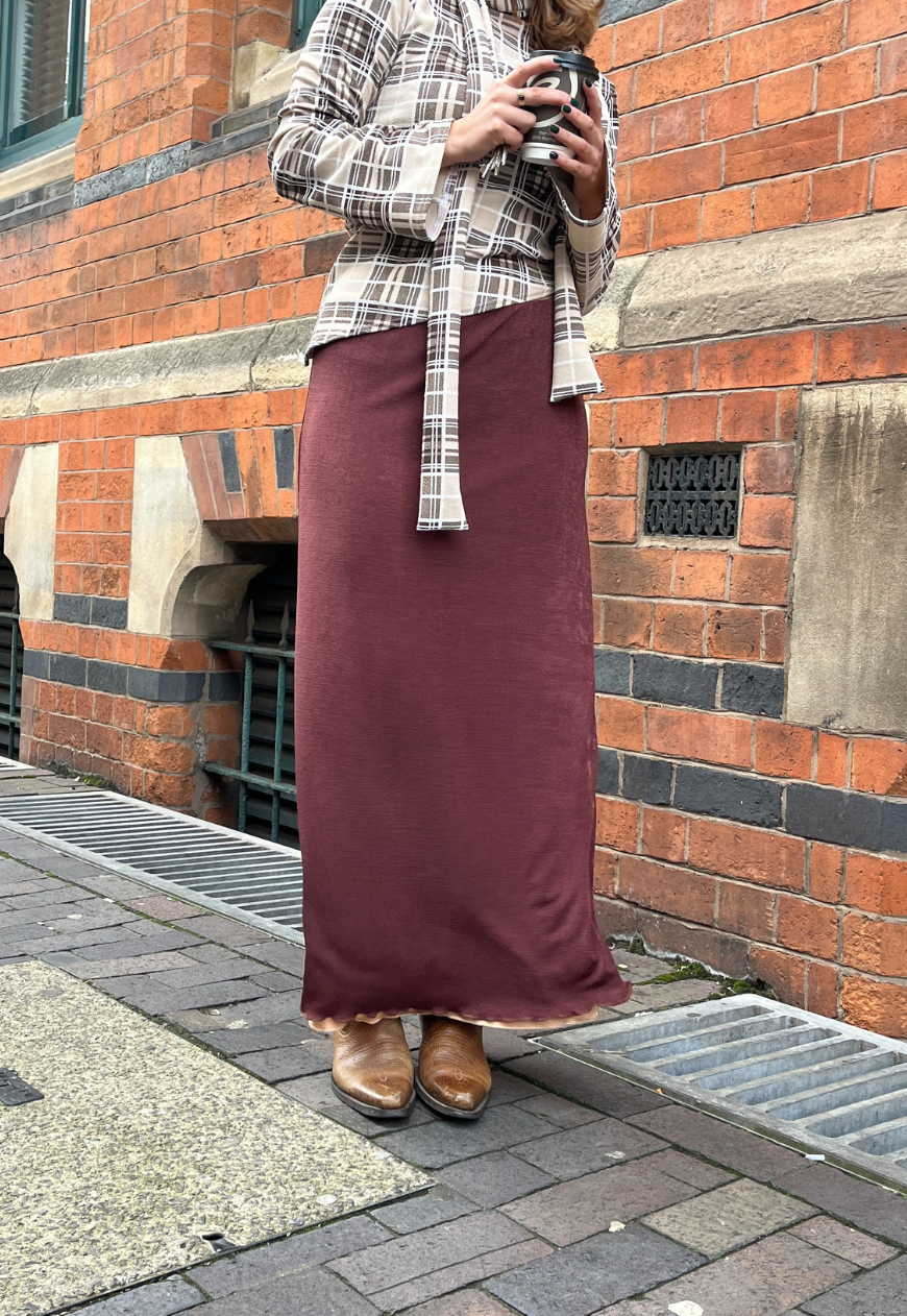 MAPLE/HAZELNUT REVERSIBLE MAXI SKIRT - 2XS HISSY FIT LTD