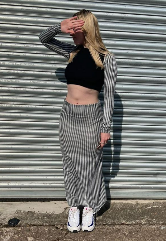 GINGHAM SHRUG - XS HISSY FIT LTD