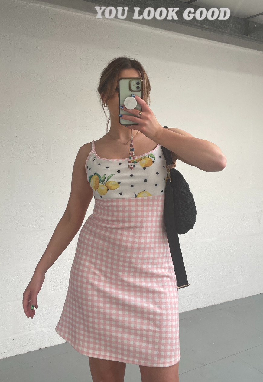 PINK LEMON PICNIC DRESS - 4XL HISSY FIT LTD