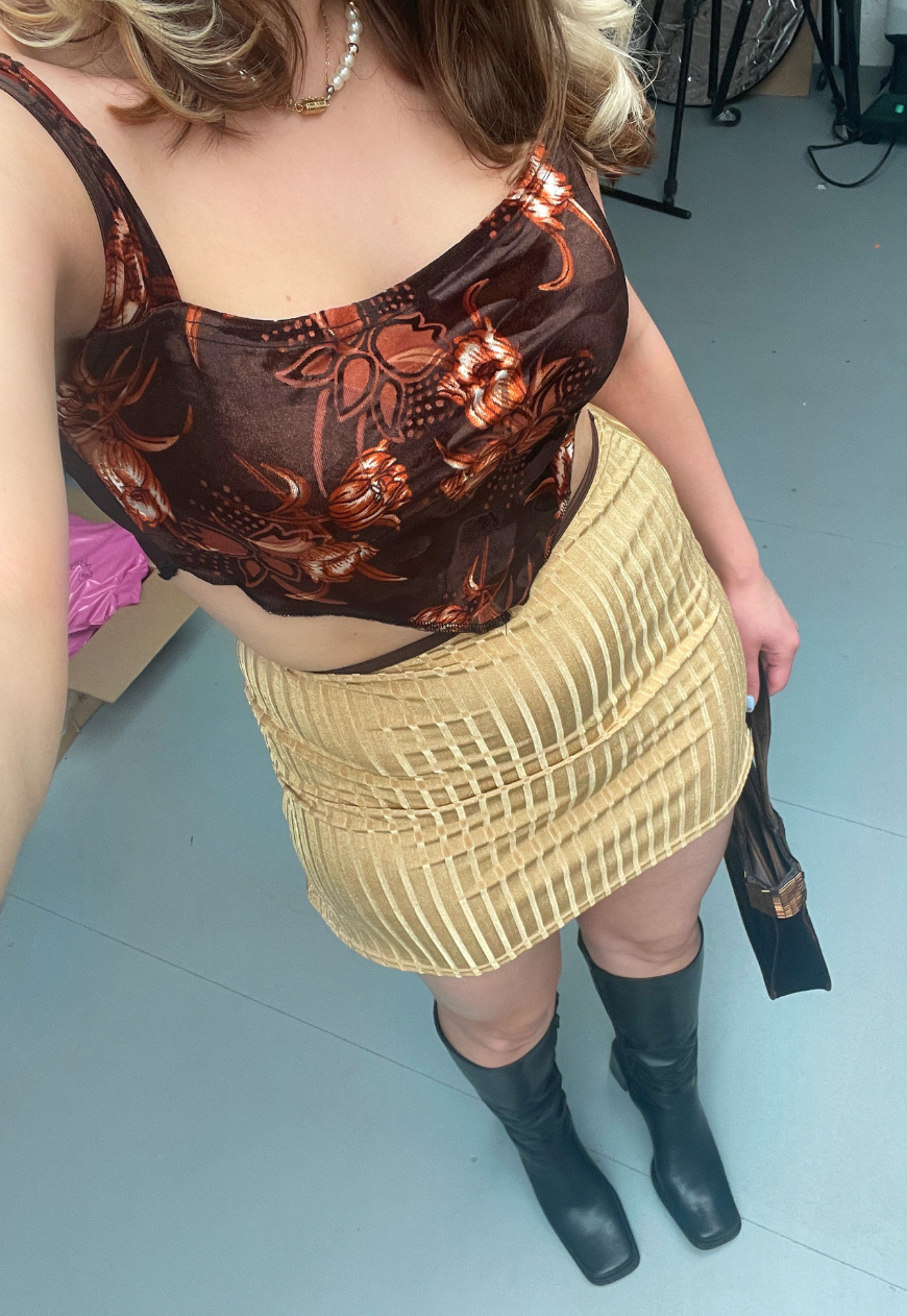 CARAMEL SKIRT - XS HISSY FIT LTD