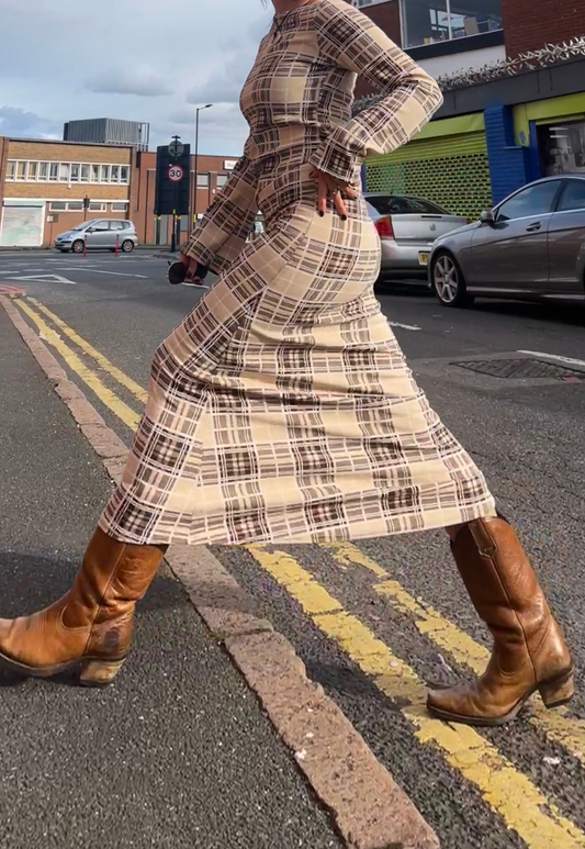 BLUE CHECK/CREAM TARTAN REVERSIBLE MID-RISE SKIRT - 2XS HISSY FIT LTD