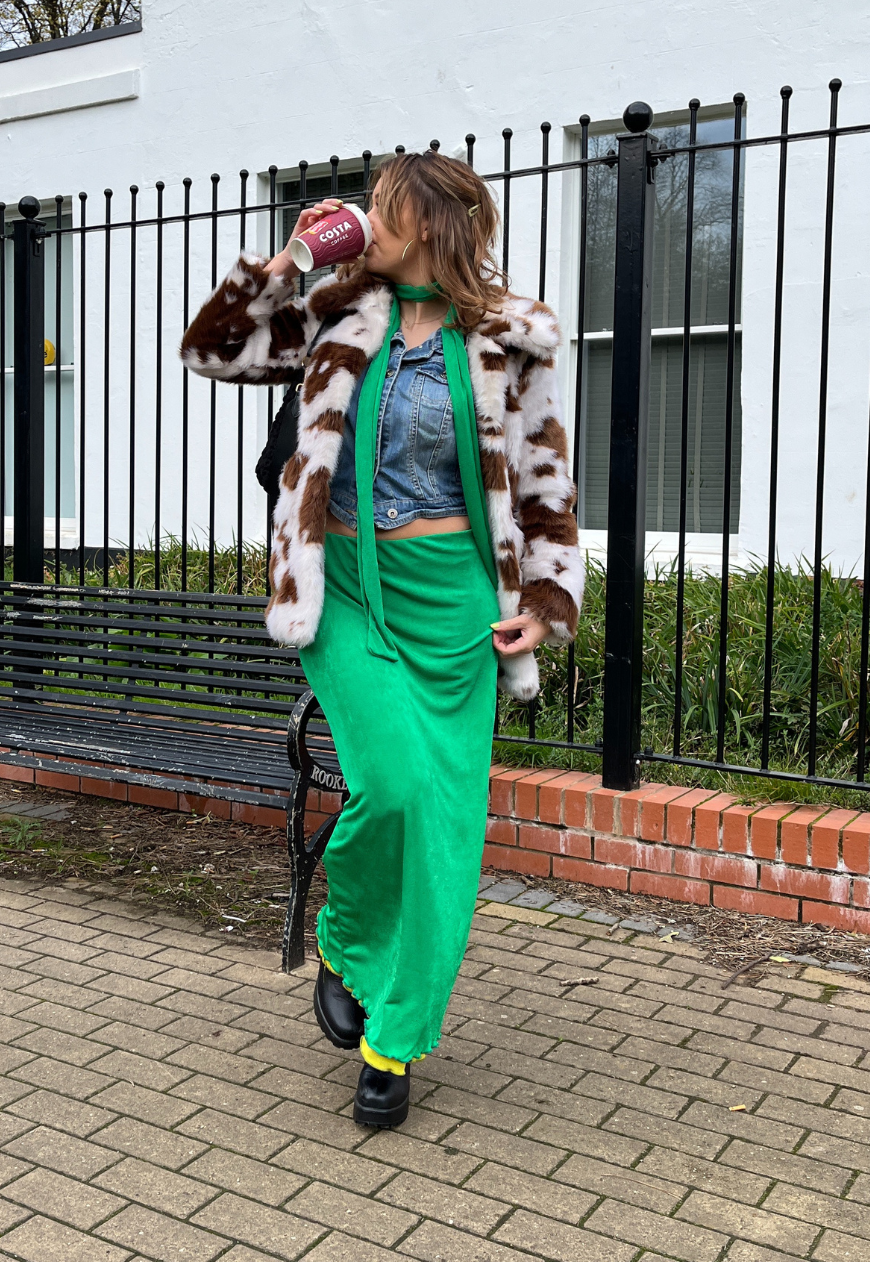 AVOCADO REVERSIBLE SKIRT - 2XS HISSY FIT LTD