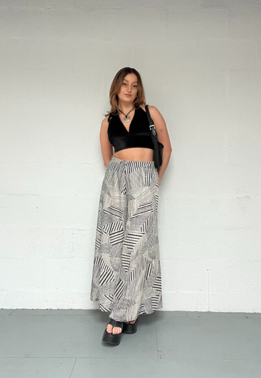 B&W CHEVRON PALAZZO TROUSERS