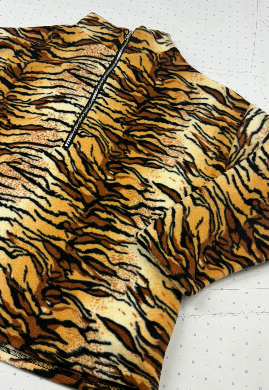 TIGER PRINT FLEECE