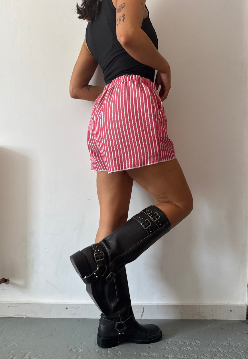 stripe/check reversible shorts