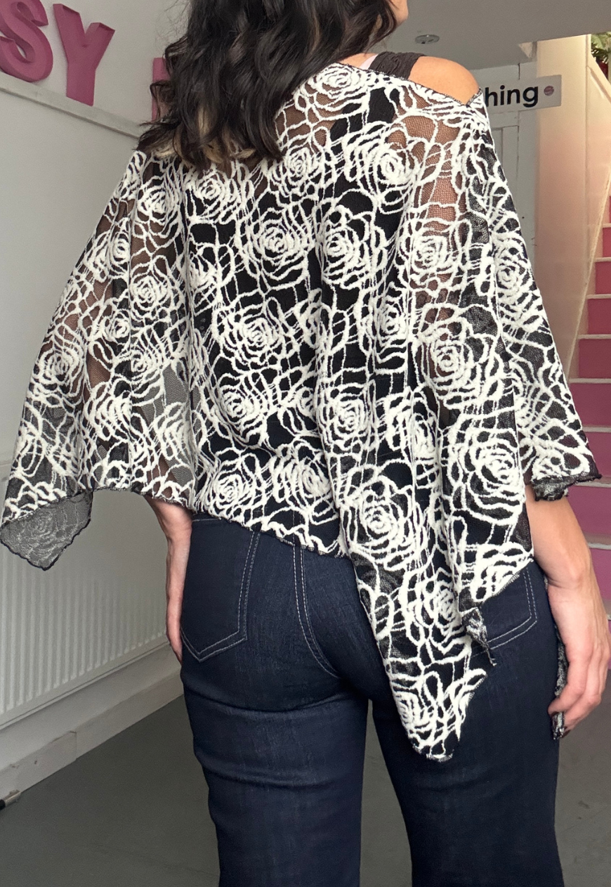 cream web poncho - square