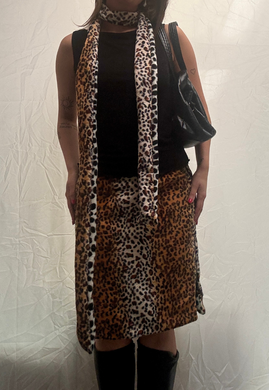 dalmatian/leopard reversible scarf
