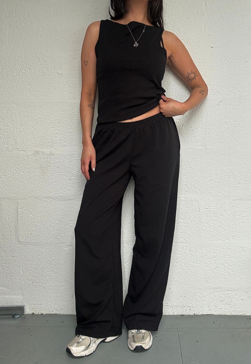 black wide leg trousers