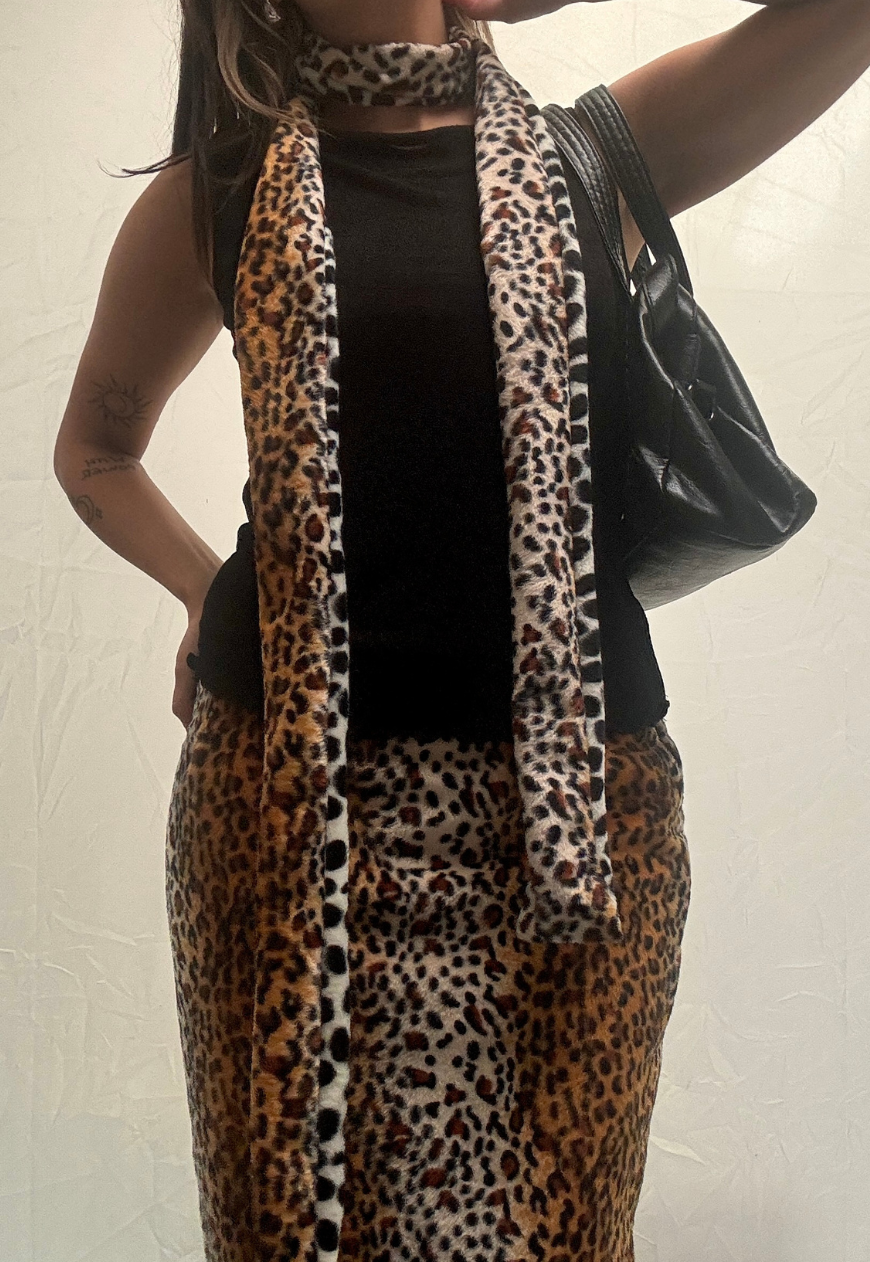 dalmatian/leopard reversible scarf