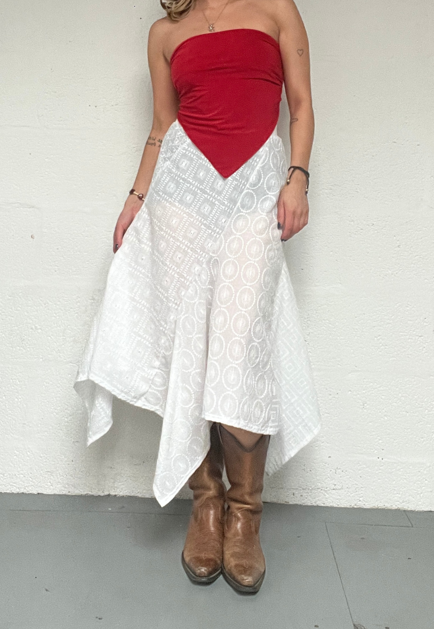 WHITE SWISH SKIRT (08)