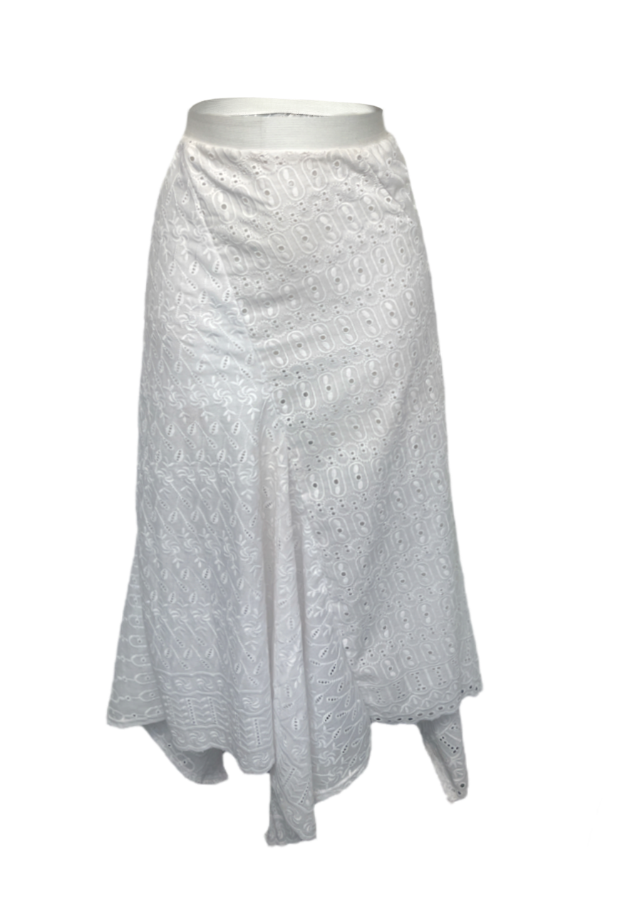 WHITE SWISH SKIRT (01)