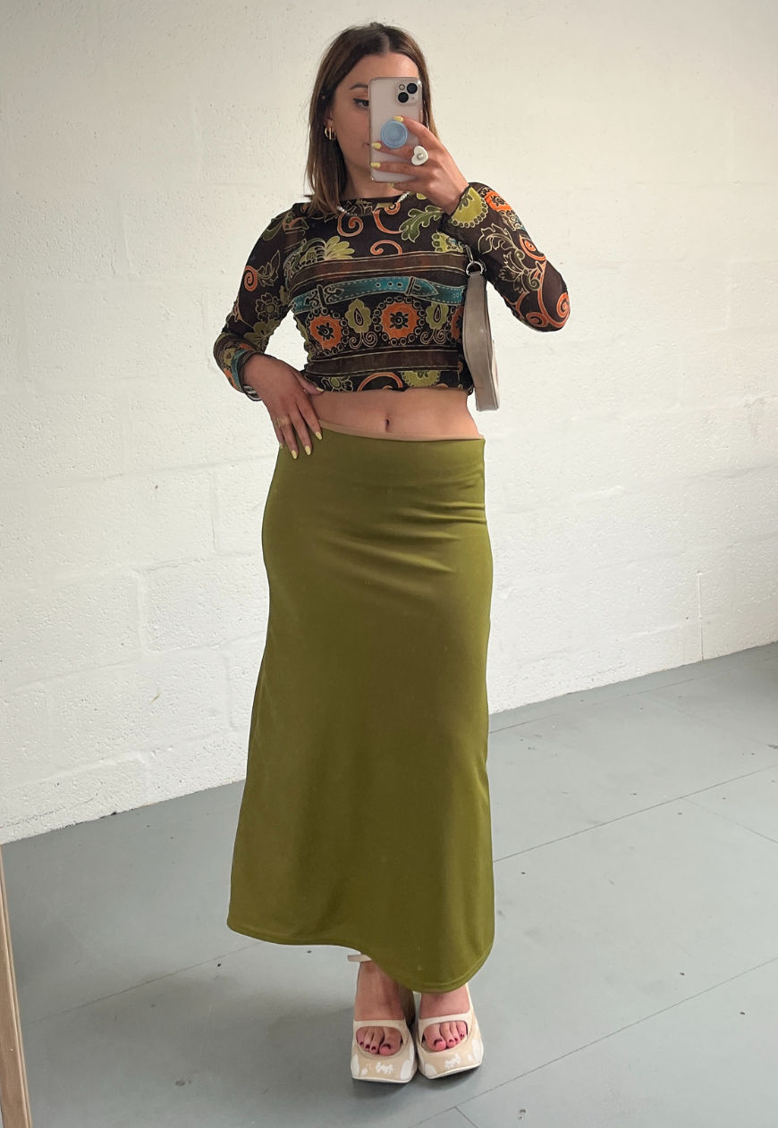 Olive green 2025 maxi skirt outfit