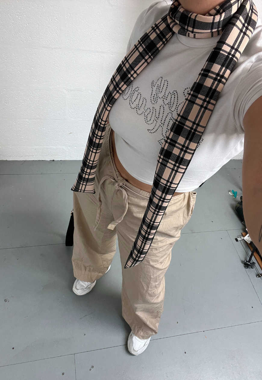 RECLAIMED FRENCH CONNECTION RUCHED CARGOS - HISSY FIT LTD