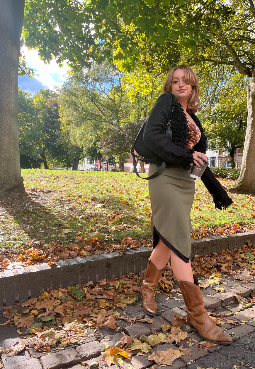 KHAKI/BLACK REVERSIBLE POINTED HEM SKIRT - HISSY FIT LTD