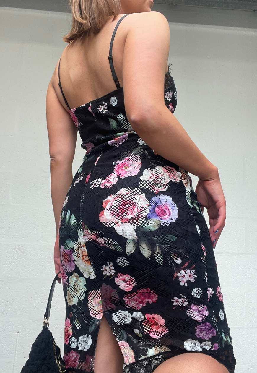 FLORAL FITTED RECLAIMED LACE DRESS - HISSY FIT LTD